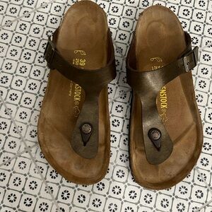 Birkenstock Metallic Brown Thong Sandals